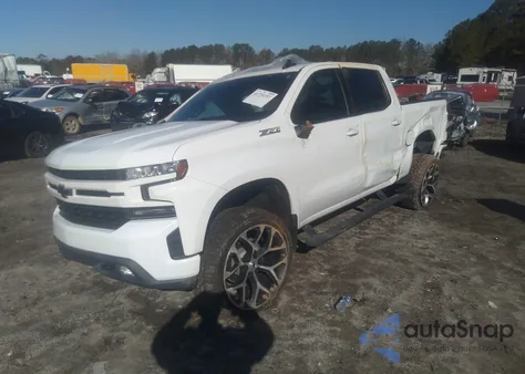 2020 Chevrolet Silverado 1500 4Wd Short Bed Rst z USA, uszkodzony, nr VIN 1GCUYEED0LZ117225